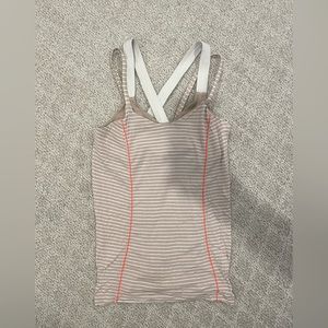 Lululemon work out top 🧡